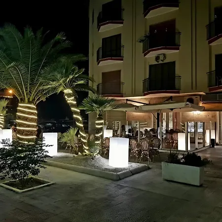 Sole E Sale Margherita Di Savoia